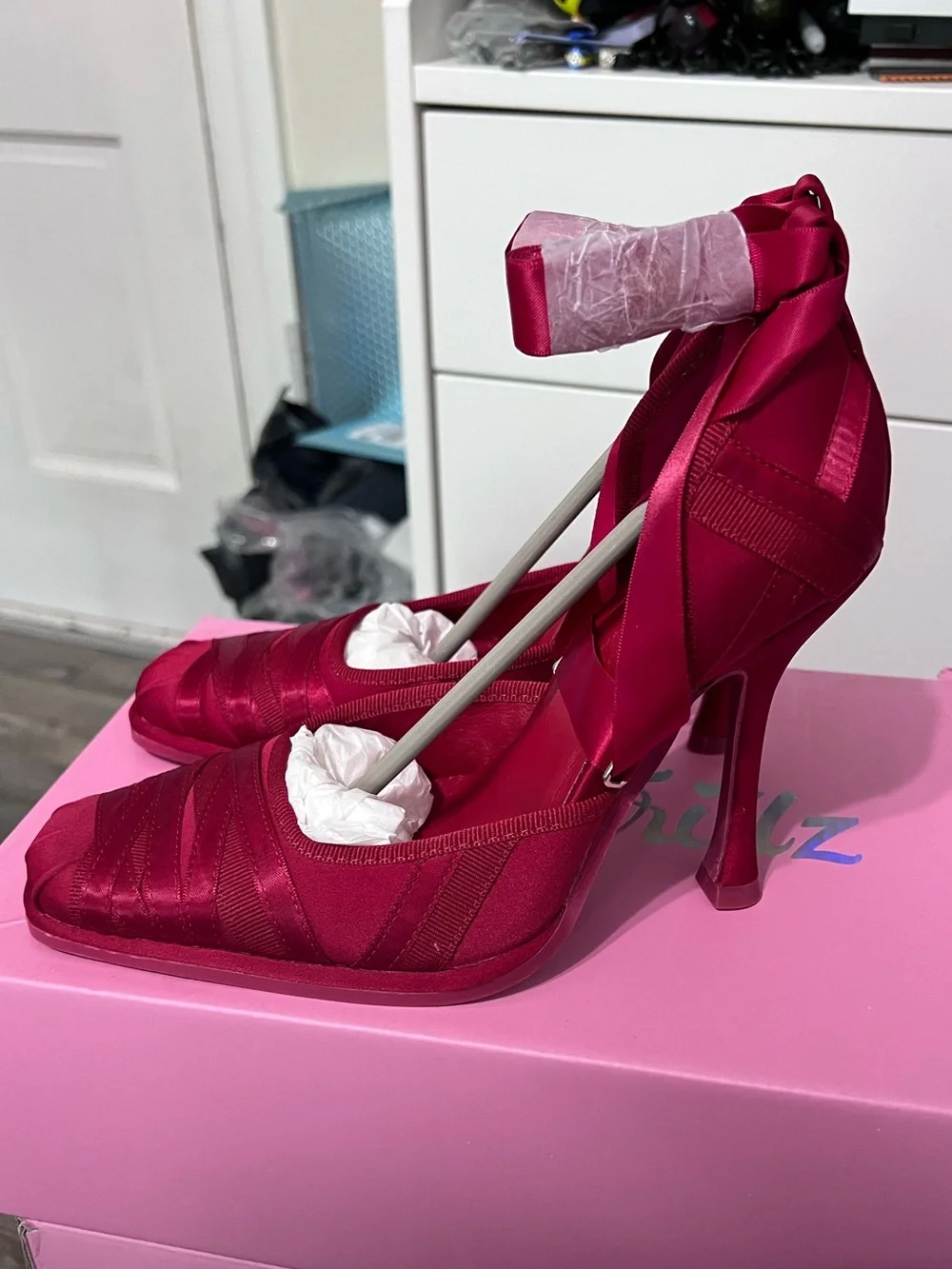 Dolls Kill Sugar Thrillz - Art Form Ballet Heels in Red